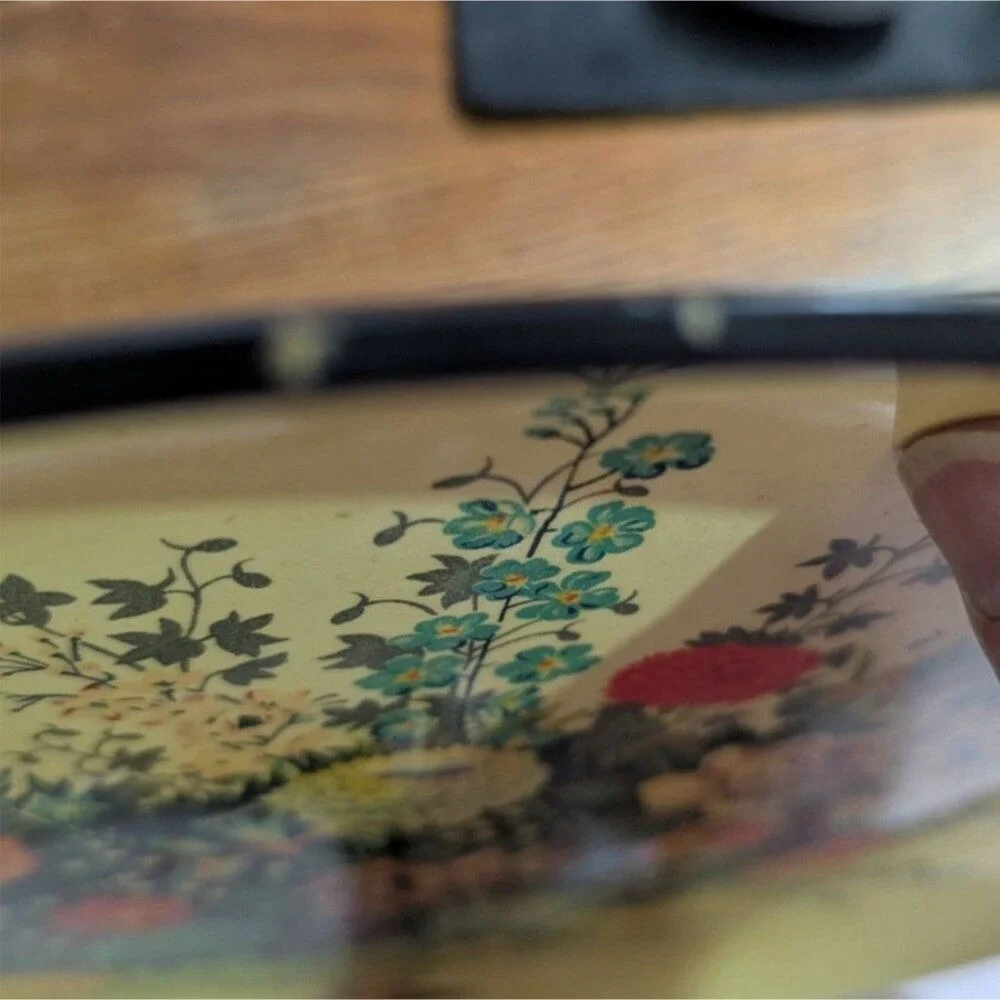 Vintage 13in Round Japanese Floral Papier-Mache lacquer Serving‎ Tray Yellow MCM